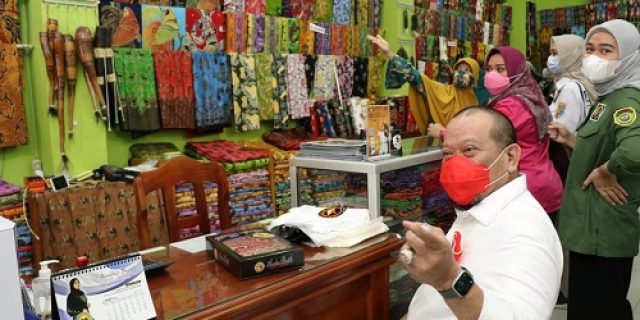 Ketua DPD RI Minta Pelatihan Active Selling ke Pelaku UMKM Digencarkan Ketua DPD RI Minta Pelatihan Active Selling ke Pelaku UMKM Digencarkan