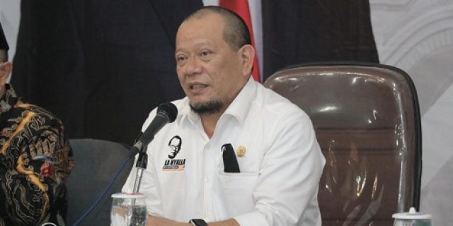 Ketua DPD RI Ingatkan Pemerintah Karantina Pekerja Migran yang Mudik Lebaran Ketua DPD RI Ingatkan Pemerintah Karantina Pekerja Migran yang Mudik Lebaran