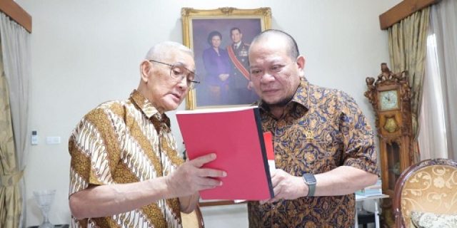 Bertemu Try Sutrisno, LaNyalla Dapat Wasiat untuk Selamatkan Bangsa dan Negara