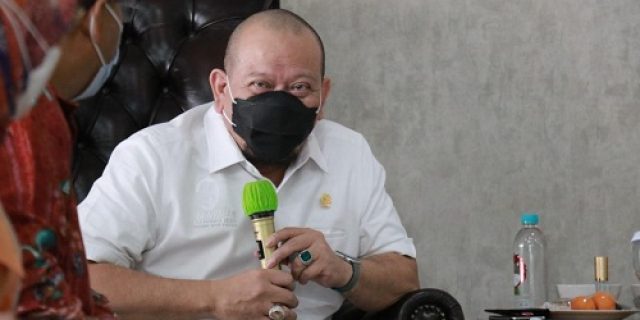 Lindungi UMKM, Ketua DPD RI Dukung Larangan 13 Produk Crossborder Masuk RI