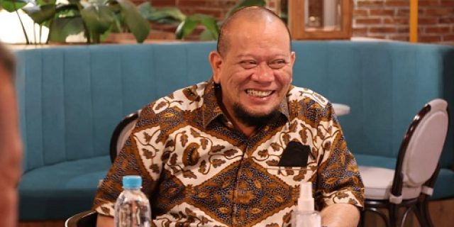 NTT Wilayah Berkepulauan, Ketua DPD RI Nilai Vaksinasi Terapung Solusi Tepat