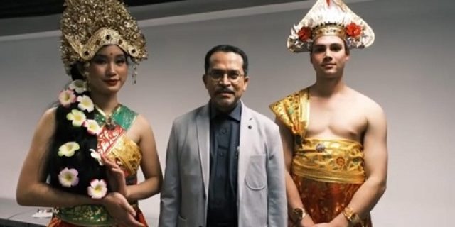 Menampilkan Indonesia Melalui Musik, Lagu, dan Tari di Madrid