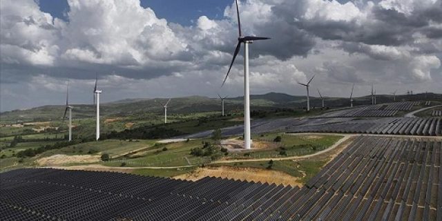 Azerbaijan dan Turki menjajaki kemungkinan kerjasama koridor energi hijau