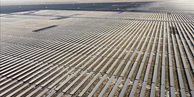 Kebijakan keamanan energi tradisional dapat berubah karena meningkatnya penggunaan energi terbarukan