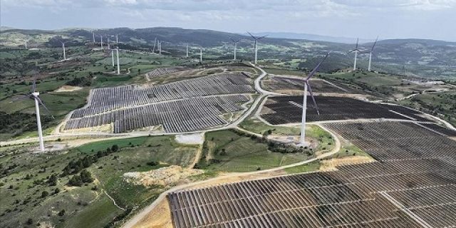 Turki: Contoh Keseriusan Menuju Emisi Nol dengan Energi Terbarukan Turki: Contoh Keseriusan Menuju Emisi Nol dengan Energi Terbarukan
