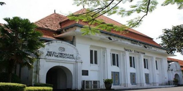 Membuka Fakultas Kedokteran Tidak Gampang Membuka Fakultas Kedokteran Tidak Gampang