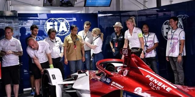 A Cholis Hamzah: Formula-E dan Politik