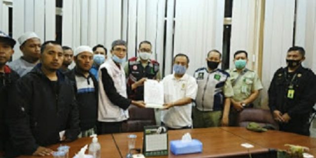 Bayi Singa Diberi Nama Ahmad, FPI Geruduk Kantor Taman Safari