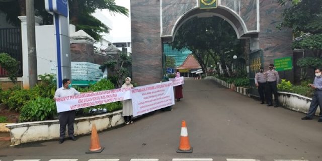 Penanganan Dugaan Korupsi Di Kanwil Kemenag Jatim Lamban, 11 Pegiat Anti Korupsi Akan Adukan Ke Kejagung