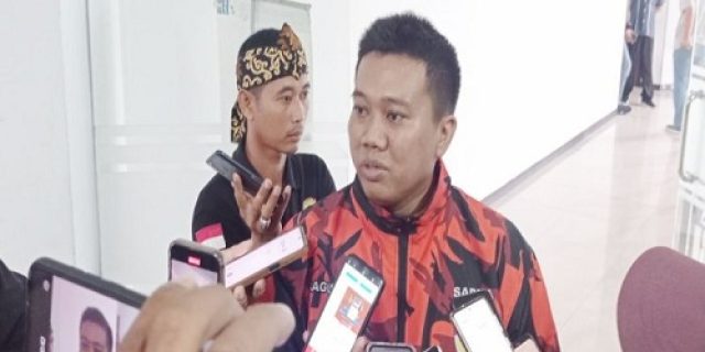 Diduga Ada Pungli di Sekolah, Gabungan Ormas dan LSM Geruduk Kantor Dindik Kota Kediri