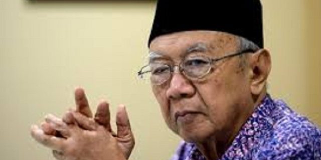 Firasat Gus Sholah ke Putranya: “Orang-orang sudah pada datang, datang menyalami saya, nyambut saya”