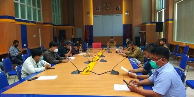 Barisan Aksi (Barak) Pemuda dan Mahasiswa Kritik Bandung Barat Trithlon 2021