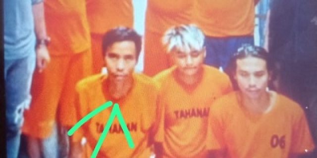 Haji Odong Pelaku Mafia Solar Tasikmalaya ditangkap polisi Haji Odong Pelaku Mafia Solar Tasikmalaya ditangkap polisi