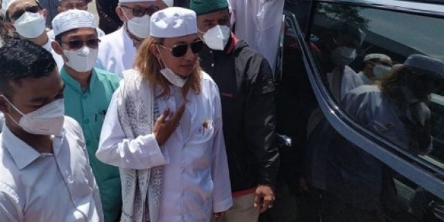 Habib Bahar Bin Smith Tersangka, Langsung Ditahan