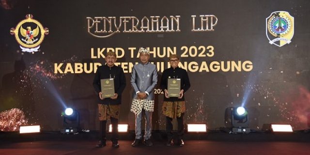 Pemkab Tulungagung berhasil mempertahankan opini WTP 5 (Lima) kali berturut-turu Pemkab Tulungagung berhasil mempertahankan opini WTP 5 (Lima) kali berturut-turu