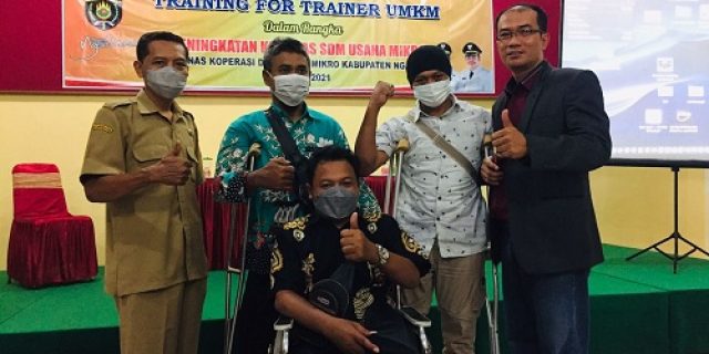 Dinas Koperasi Ngawi Gelar TOT Gandeng Kaum Disabilitas Untuk Sektor UMKM