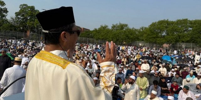 Khutbah Id (di New York) Rasa Kampanye