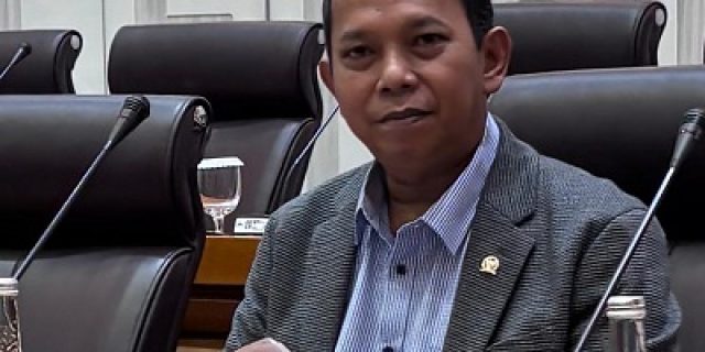 Iman Adinugraha Apresiasi Program Kerja Menteri Ekonomi Kreatif Teuku Riefky Harsya Iman Adinugraha Apresiasi Program Kerja Menteri Ekonomi Kreatif Teuku Riefky Harsya