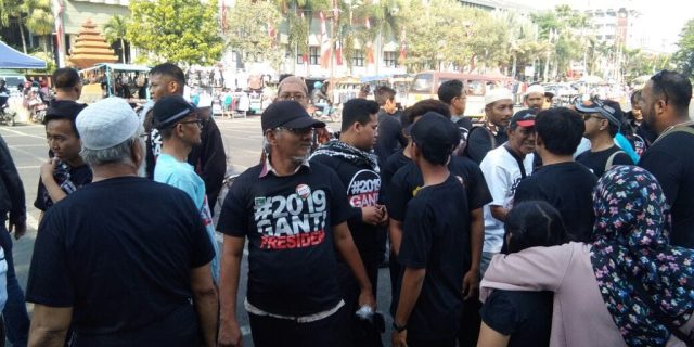 Akbar Tanjung Menilai Tak Ada Alasan Membubarkan Aksi #2019GantiPresiden