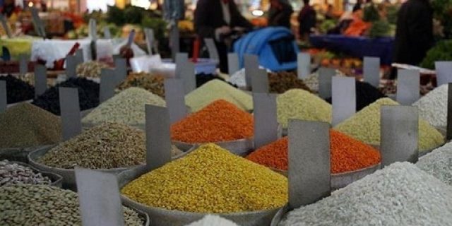 Cuaca dan ketegangan geopolitik sebabkan tagihan impor pangan global meningkat $2 triliyun pada tahun 2024