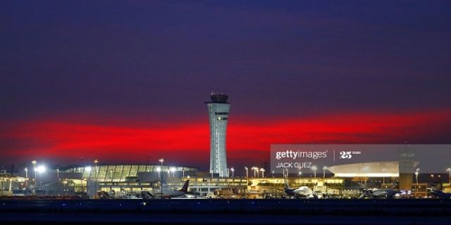 Penerbangan di bandara Ben Gurion dihentikan dua kali hari ini karena peluncuran roket