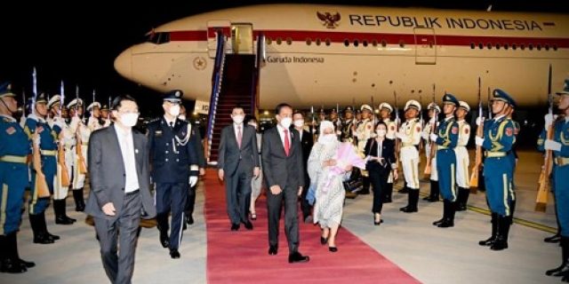 Sutoyo Abadi: Presiden Berpotensi Masuk Jebakan Cina