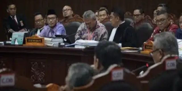 Catatan Dari Sidang MK(1): 3 Trisula Demokrasi Dari ITS