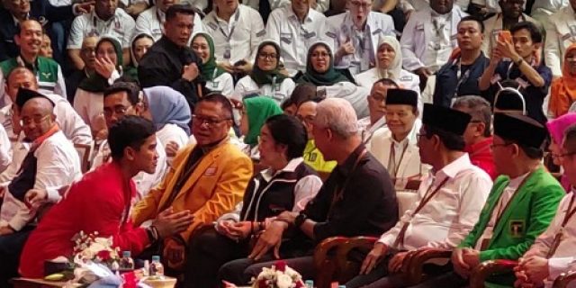 Tak Layani Sungkem Kaesang, Politikus PDIP: Bu Mega Marah ke Keluarga Jokowi yang Mbelgedes