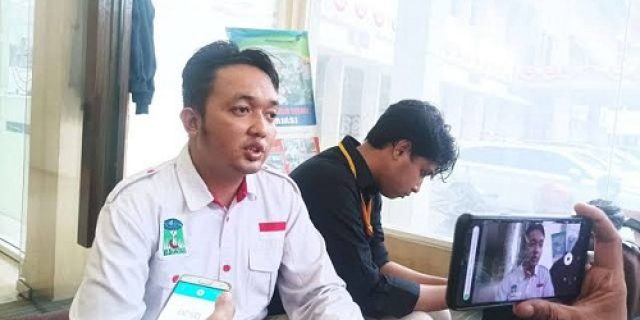 Laporan Keuangan Pemkot Bekasi mendapatkan predikat WDP, KAMMI : “Bukti Kegagalan Plt. Walikota” Laporan Keuangan Pemkot Bekasi mendapatkan predikat WDP, KAMMI : “Bukti Kegagalan Plt. Walikota”