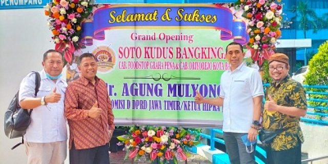 Bangga Dukung UMKM, Kamrussamad Hadiri Pembukaan Outlet Soto Kudus Bangkingan