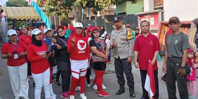Seribuan Kupon Undian Ludes Terjual, Jalan Sehat Diikuti Ratusan Warga Campurejo