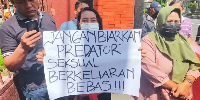 Setelah Diperkosa Ayah Kandungnya Sendiri, Gadis 14 Tahun Diduga Diperkosa Ramai-Ramai Oleh 8 Rekan Ayahnya