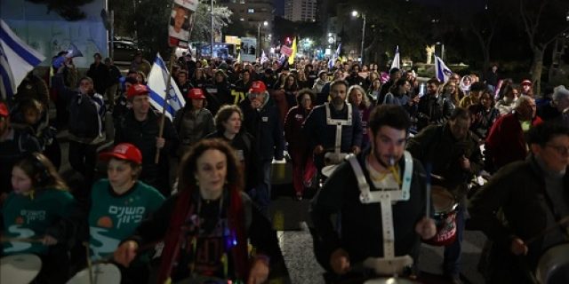Keluarga sandera Israel mengecam upaya sayap kanan untuk merusak pertukaran tahanan Gaza, gencatan senjata