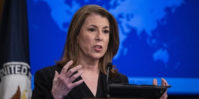 AS menjatuhkan sanksi kepada jaringan minyak Iran menjelang perundingan langsung hari Sabtu