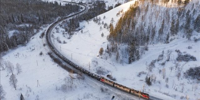 Kekaisaran hingga modernitas: Warisan dan masa depan Jalur Kereta Api Trans-Siberia Kekaisaran hingga modernitas: Warisan dan masa depan Jalur Kereta Api Trans-Siberia