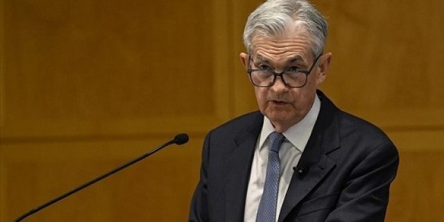 Ketua Fed (Bank Sentral) AS mengisyaratkan penurunan suku bunga yang akan datang