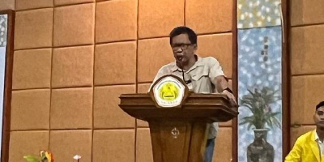 Rocky Gerung berharap MK beri putusan Revolusioner