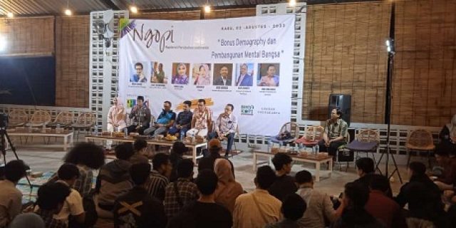 Aksi Menolak Rocky Gerung di Yogya, Syahganda: Itu Tidak Mempunyai Landasan Moral Dan Politik