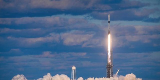 Korea Selatan berhasil menempatkan satelit mata-mata militer kedua ke orbit