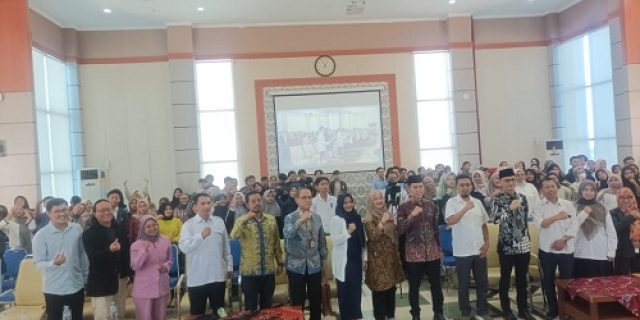 Universitas Trunojoyo Madura Gelar Kuliah Kewirausahaan Pemuda Diikuti 400 Peserta Universitas Trunojoyo Madura Gelar Kuliah Kewirausahaan Pemuda Diikuti 400 Peserta