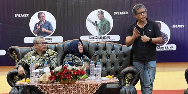 Didepan Civitas Universitas Dr Soetomo Surabaya, Rocky Gerung Menilai Situasi Saat Ini Miskin Narasi