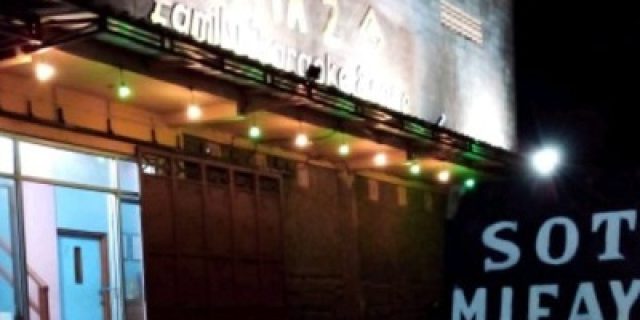 Heboh, Anggota DPRD Gunungkidul miliki bisnis karaoke: jual minuman beralkohol, diduga pekerjakan anak dibawah umur Heboh, Anggota DPRD Gunungkidul miliki bisnis karaoke: jual minuman beralkohol, diduga pekerjakan anak dibawah umur