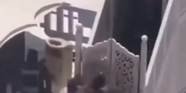 10 Jam Setelah Israel Kalah, Khotib Masjidil Haram Mekah Diserang 10 Jam Setelah Israel Kalah, Khotib Masjidil Haram Mekah Diserang