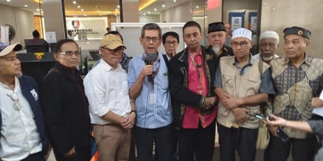 Joko Widodo, Iriana, Anwar Usman, dan Gibran dilaporkan ke Kabareskrim Mabes Polri