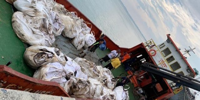 Ada Pengangkutan Belasan Ton Limbah B3 Asal Pertamina Tanjunguban dengan Tujuan Tak Jelas