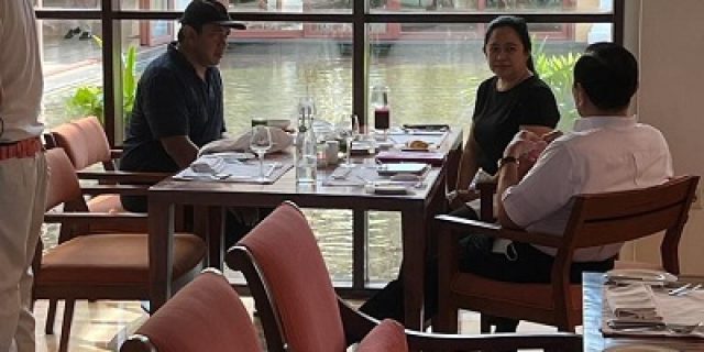 Sarapan Puan Bareng Luhut Dinilai Bakal Tamatkan Isu Penundaan Pemilu Sarapan Puan Bareng Luhut Dinilai Bakal Tamatkan Isu Penundaan Pemilu