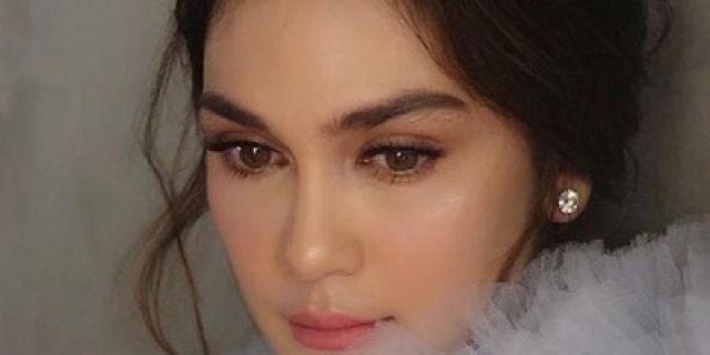 Woww..Kejutan Dedy Untuk Ultah Luna Maya! Ada Apa Ya? Simak Beritanya! Woww..Kejutan Dedy Untuk Ultah Luna Maya! Ada Apa Ya? Simak Beritanya!