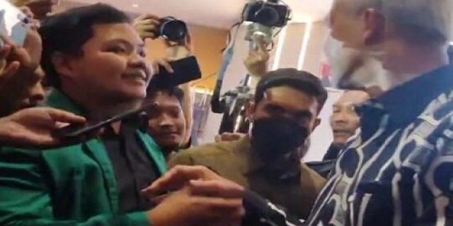 Tanya Soal Wadas ke Ganjar, Mahasiswa UMJ Mengaku Dicekik Orang Usai Acara