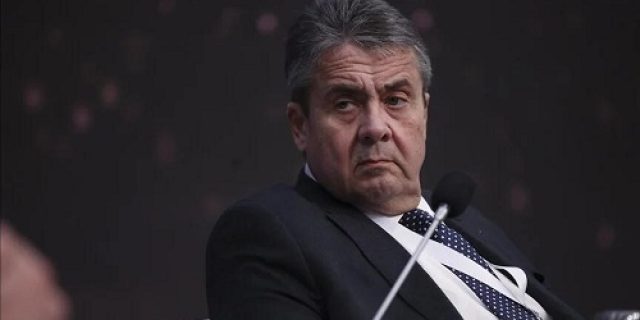 Mantan menteri luar negeri Jerman menuduh Israel melakukan kejahatan perang di Gaza