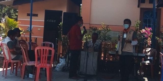 Untuk Menarik Warga,Vaksinasi Diringi Organ Tunggal